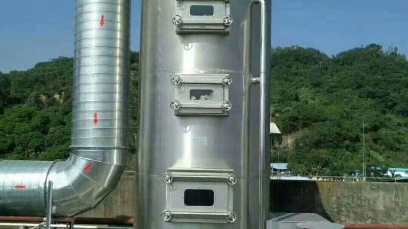 工业废气活性炭吸附箱：揭秘其工作原理与选型关键**